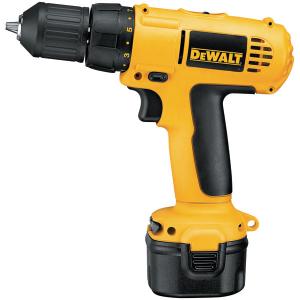 DEWALT DC750KA 9.6-VOLT CORDLESS DRILL/DRIVER KIT HEAVY-DUTY 3/8'' (10MM)