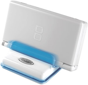 Intec G1811 Nintendo DS Lite Rechargeable Glow Dock