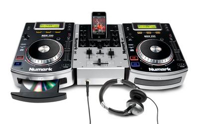 Numark iCD DJ IN A BOX Dual CD and iPod DJ System with Mixer