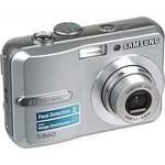 Samsung S860ZSBA 8.1 MegaPixel Digital Camera with 3x Optical Zoom and 2.4 Inch LCD Viewer Silver